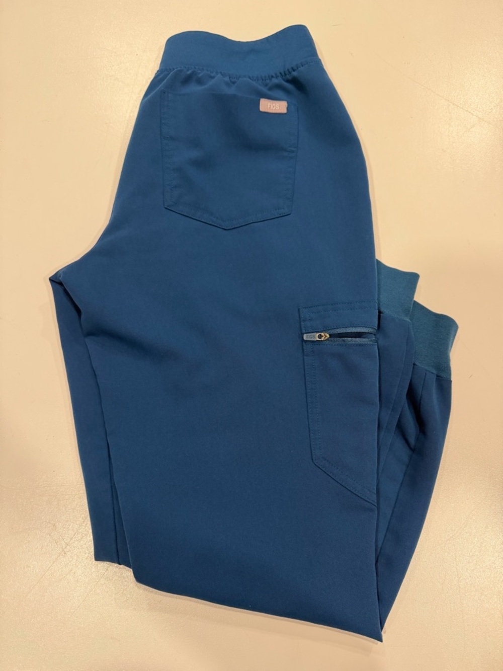 Figs Deep Reef Zamora Scrub Pants with Orange Drawstring - Picture 3 of 4